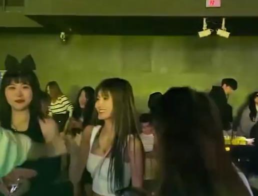 国产网友自拍偷拍,揭秘网络隐私边界